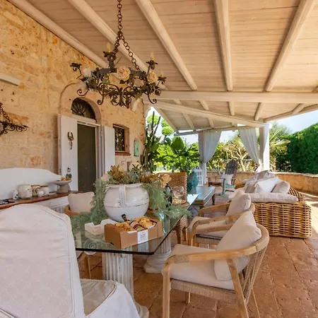 Letto D'alloro - Royal Dream Villa Conversano